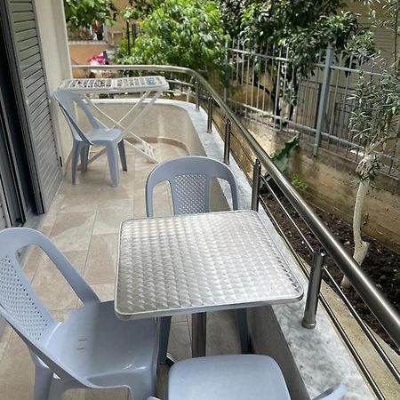 Taku Apartment Sarande Exterior photo